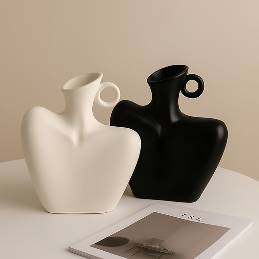 Sculptural Serenity Vase – A Calm Gift for Beautiful Spaces